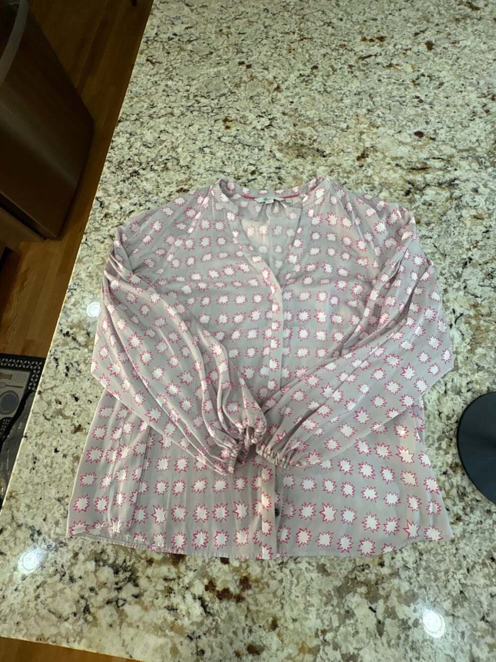 Boden Starburst Blouse Size US 10 Gray Pink Long Sleeve Button Up Shirt